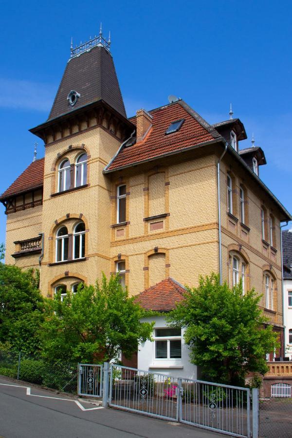 Ferienwohnung Hufelandstern Bis 7 Personen - Mit E-Ladesaeule! Bad Wildungen Bagian luar foto